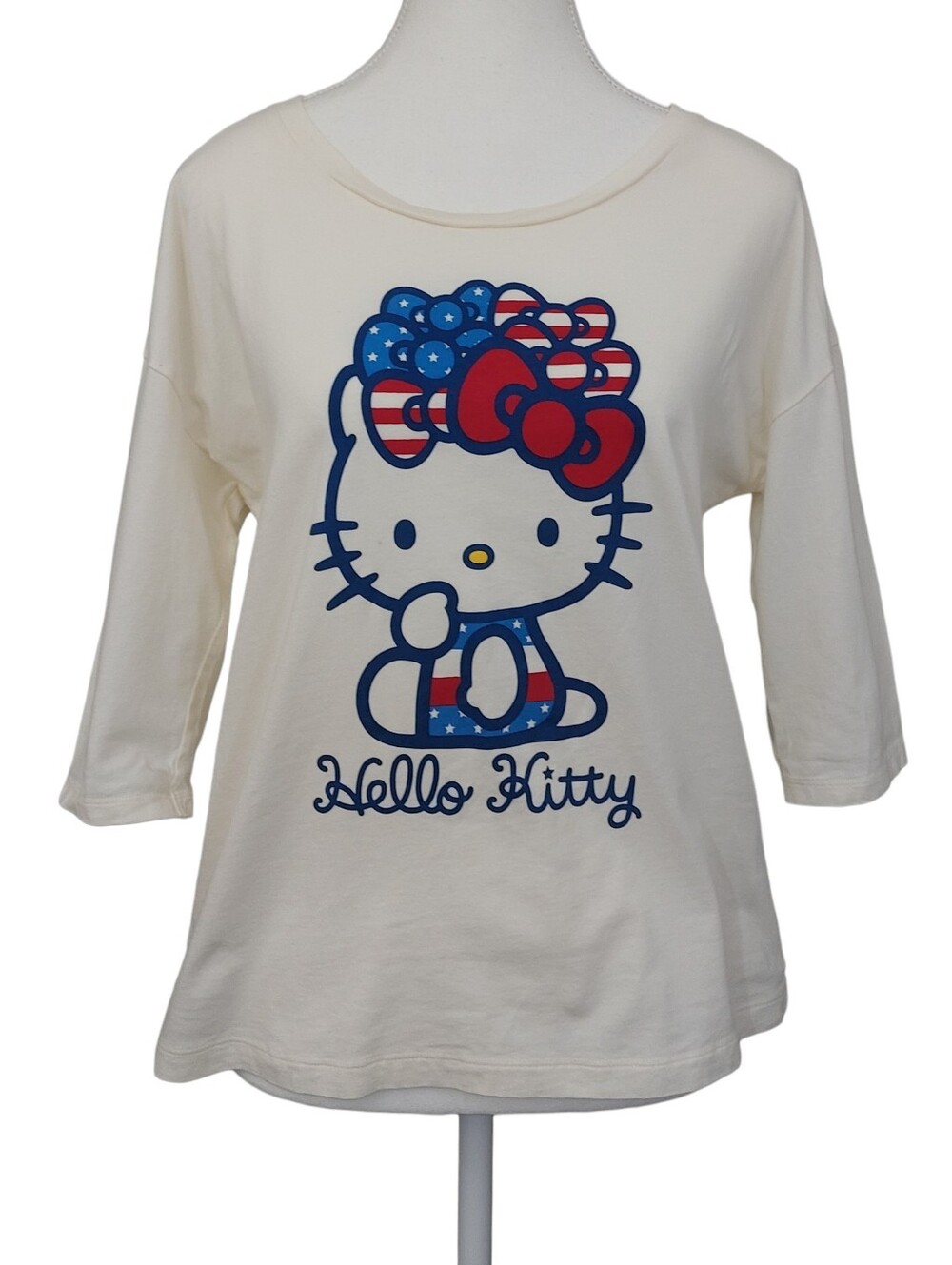 Uniqlo Hello Kitty Graphic Shirt